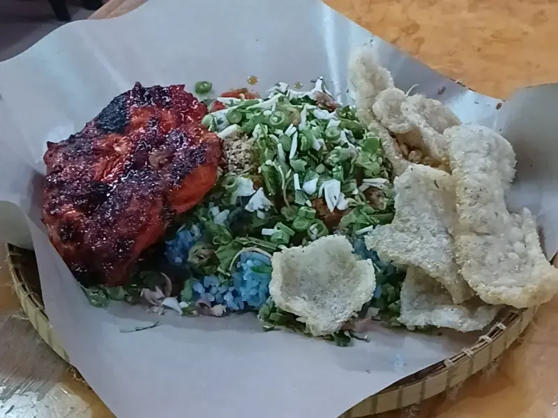 Nasi Kerabu Ayam Bakar di Shah Alam, Selangor